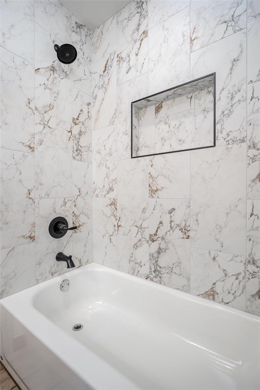 1431 County Road 2977, Blanchard, OK 73010 - bathroom with bathtub / shower combination