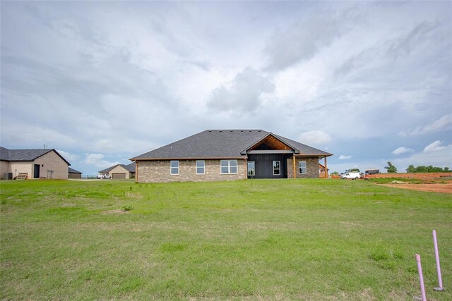 1431 County Road 2977, Blanchard, OK 73010 - view of front of property featuring a front yard