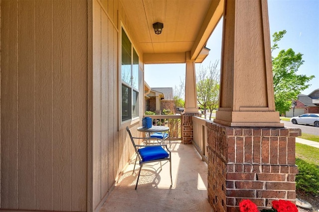 708 Havasu Dr, Norman, OK 73071 - view of patio / terrace featuring covered porch