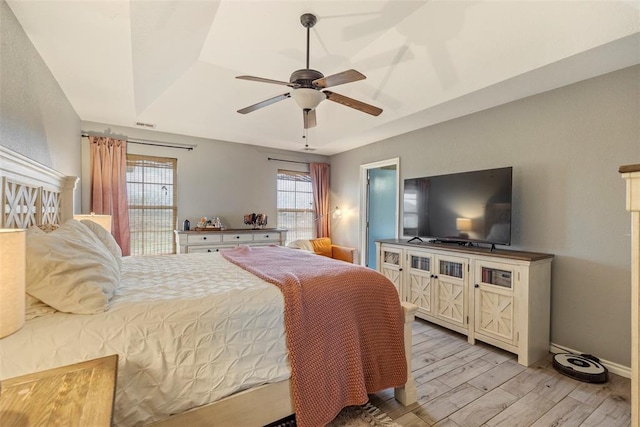 3311 Terrace Hills Rd, Piedmont, OK 73078 - bedroom featuring light wood finished floors, baseboards, and a ceiling fan