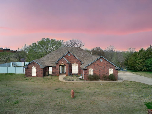 111 Key Dr, Wellston, OK 74881 - photo 1