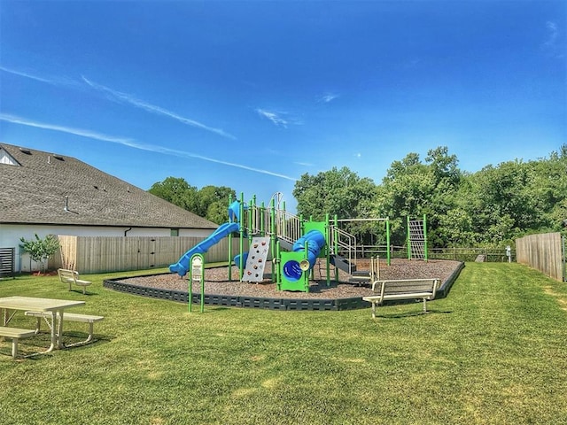 2420 Northfork Dr, Moore, OK 73160 - view of play area