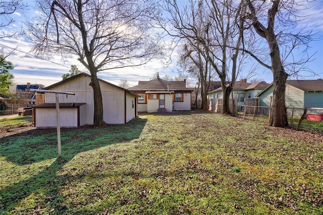 2765 NW 20th St, Oklahoma City, OK 73107 - view of yard featuring fence