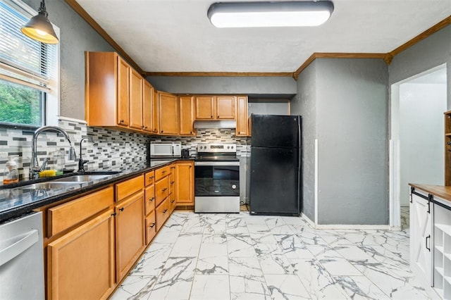 3206 Oakbriar Dr, Choctaw, OK 73020 - kitchen featuring stainless steel appliances, under cabinet range hood, a sink, light marble finish floors, and backsplash