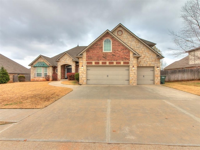 4816 Kelly Lakes Dr, Edmond, OK 73025 - photo 2