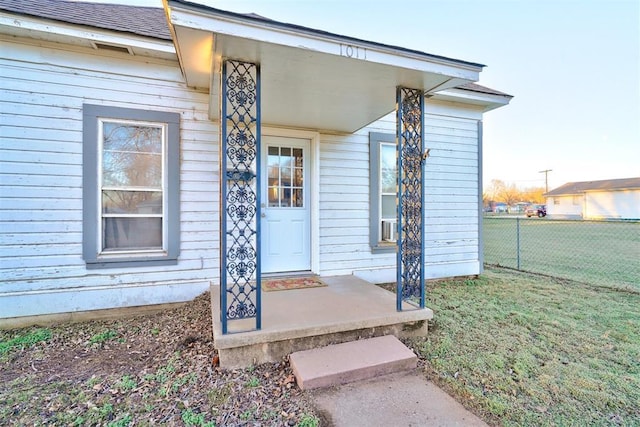 1011 W Mansur Ave, Guthrie, OK 73044 - entrance to property