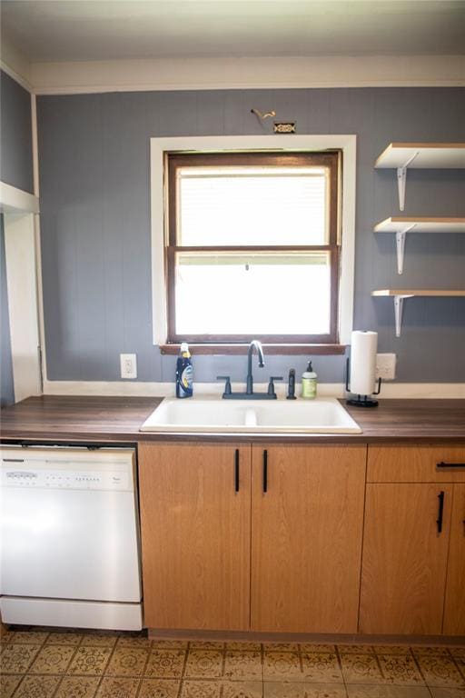 1011 W Mansur Ave, Guthrie, OK 73044 - kitchen featuring white dishwasher and a sink