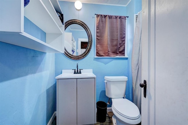 1011 W Mansur Ave, Guthrie, OK 73044 - bathroom with toilet and vanity