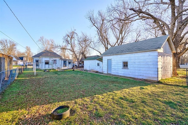 1011 W Mansur Ave, Guthrie, OK 73044 - view of yard