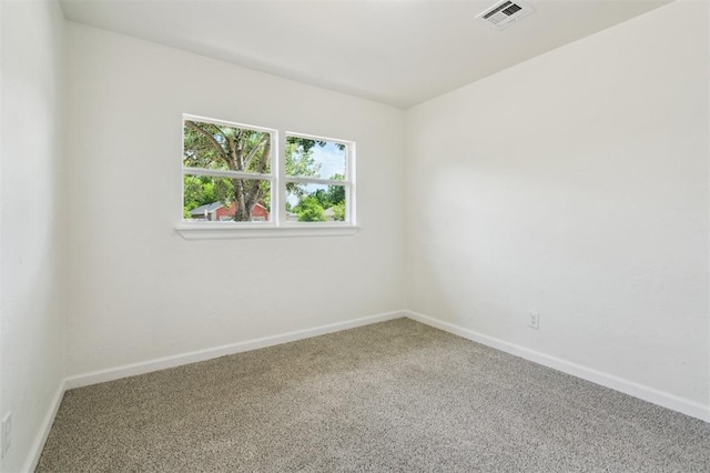 2233 SW 40th St, Oklahoma City, OK 73119 - spare room with carpet and baseboards