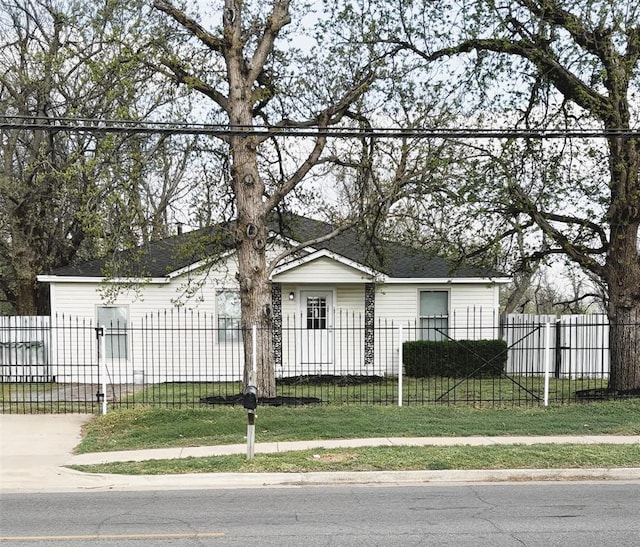 1800 N Ann Arbor Ave, Oklahoma City, OK 73127 - photo 1