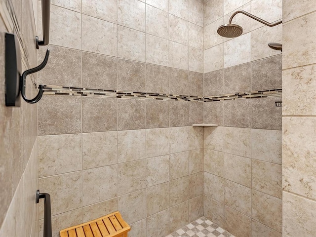 2809 Morgan Trace Rd, Yukon, OK 73099 - bathroom featuring a tile shower