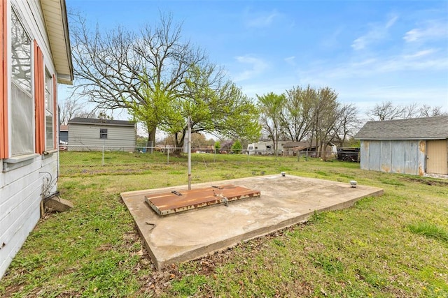 120 E 6th St, Stratford, OK 74872 - view of yard with an outbuilding, a shed, and fence