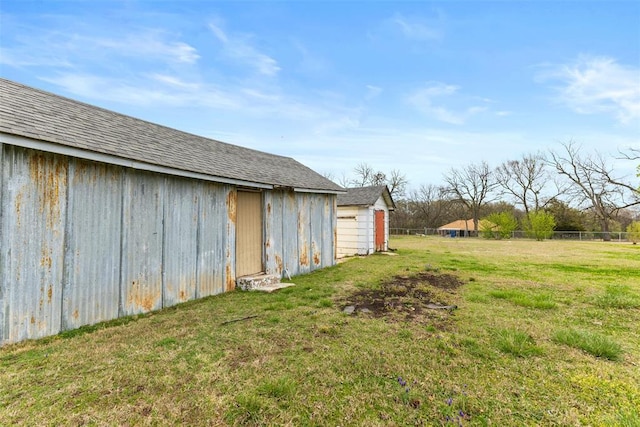 120 E 6th St, Stratford, OK 74872 - view of yard with a pole building, an outbuilding, and a garage