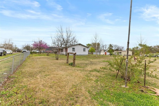 120 E 6th St, Stratford, OK 74872 - view of yard with fence