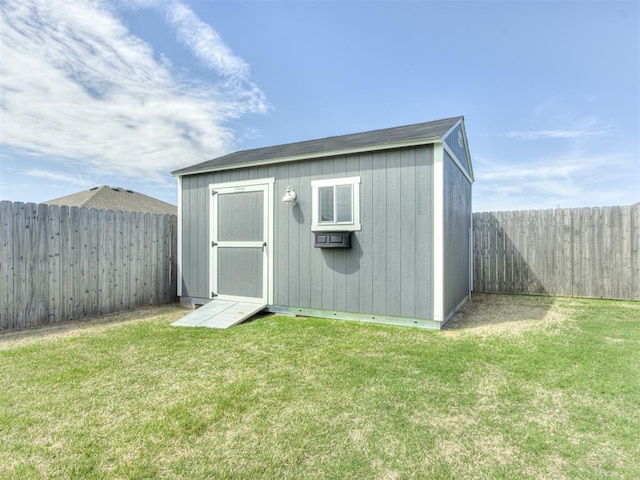 8512 NW 77th St, Oklahoma City, OK 73132 - view of shed with a fenced backyard