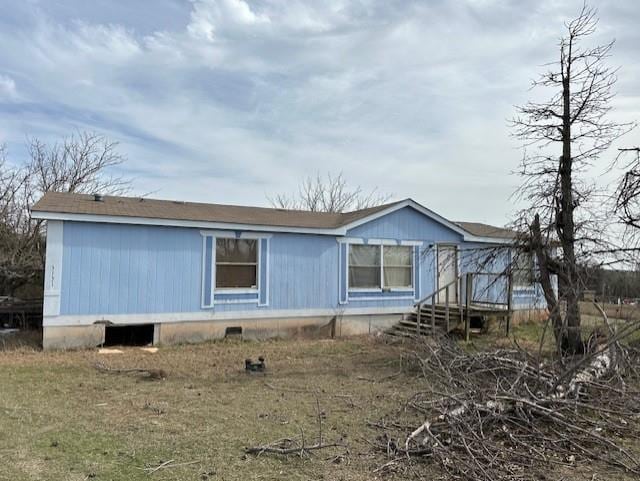 3131 Big Gully Ln, Guthrie, OK 73044 - back of house with crawl space