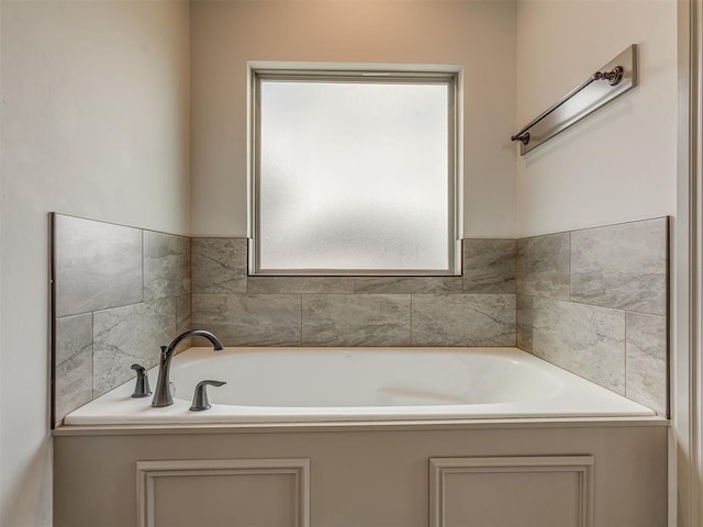 1212 Jaden Blvd, Tuttle, OK 73089 - full bathroom featuring a bath