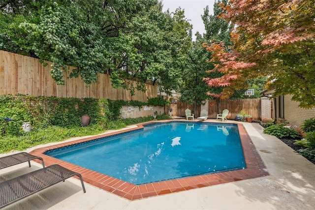 3241 Brush Creek Rd, Oklahoma City, OK 73120 - photo 1