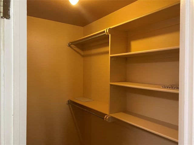 17413 Platinum Ln, Edmond, OK 73012 - view of spacious closet