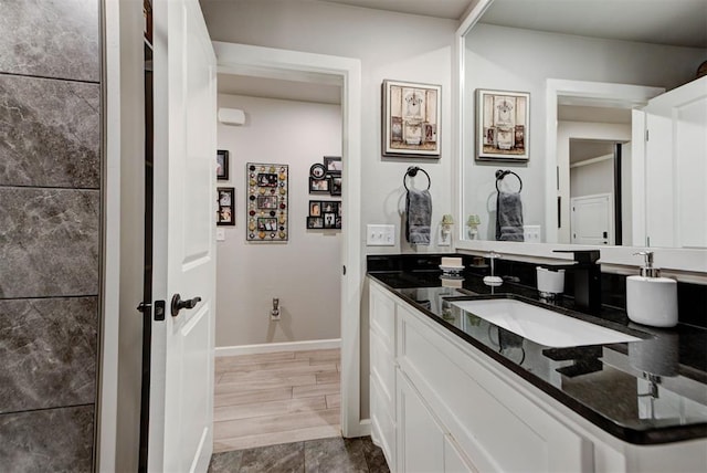5513 Carmel Creek Dr, Mustang, OK 73064 - full bath featuring vanity and baseboards