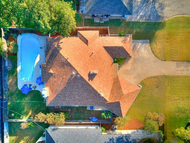 1821 Coventry Ln, Nichols Hills, OK 73120 - view from above of property
