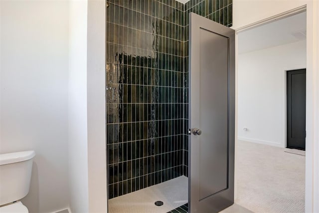 2223 Wintercreek Blvd, Blanchard, OK 73010 - bathroom with tiled shower and toilet
