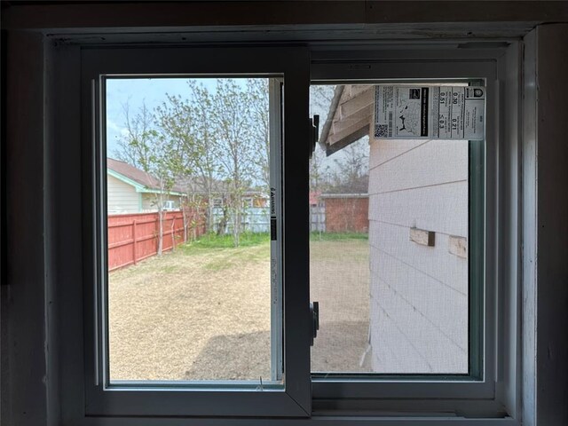 314 N Maryland Ave, Mangum, OK 73554 - view of doorway to outside