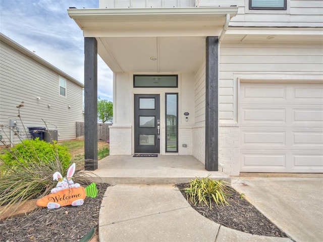 2000 Sara Vista Dr, Yukon, OK 73099 - photo 2