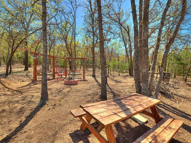 21608 SE 95th St, Mcloud, OK 74851 - view of yard