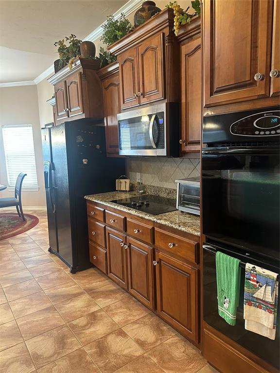 11824 Bellhurst Ave, Oklahoma City, OK 73162 - photo 19