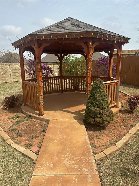 11824 Bellhurst Ave, Oklahoma City, OK 73162 - photo 48