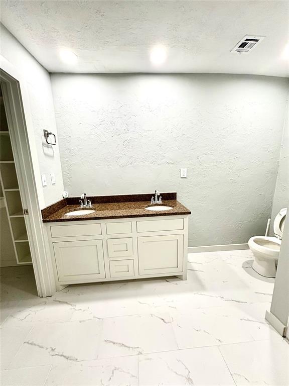 3558 Garden Pl, Oklahoma City, OK 73112 - photo 6