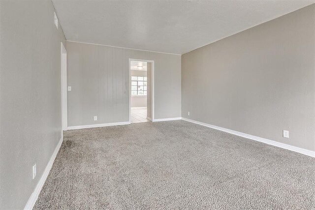 416 NW 81st St, Oklahoma City, OK 73114 - carpeted empty room featuring baseboards
