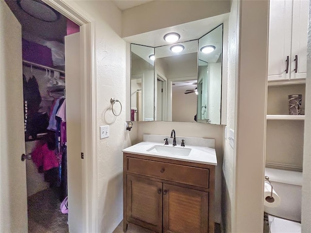 1016 Canyon Ridge Rd, Clinton, OK 73601 - bathroom with vanity