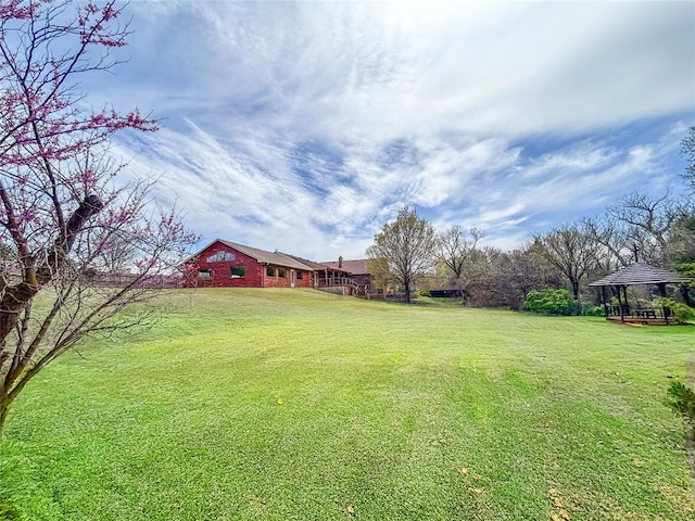 1016 Canyon Ridge Rd, Clinton, OK 73601 - view of yard featuring a gazebo