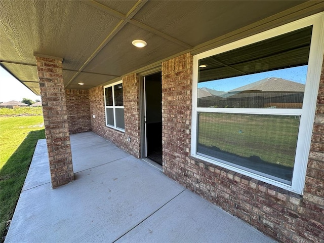 8605 NW 76th St, Oklahoma City, OK 73132 - view of patio / terrace