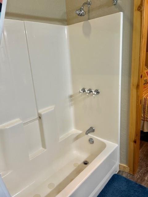 713 Whispering Water Dr, Fort Cobb, OK 73038 - full bath with wood finished floors