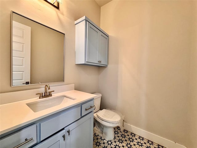 10132 NW 100th St, Yukon, OK 73099 - half bathroom featuring toilet and vanity