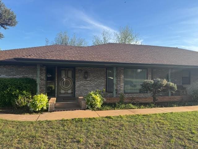 1306 W D Ave, Elk City, OK 73644 - photo 3