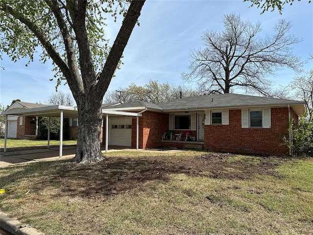 609 Utah Ave, Norman, OK 73069 - ranch-style home featuring a carport, crawl space, an attached garage, brick siding, and a porch