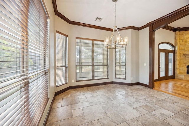 13125 Oakcliff Rd, Oklahoma City, OK 73120 - interior space with ornamental molding, visible vents, and baseboards