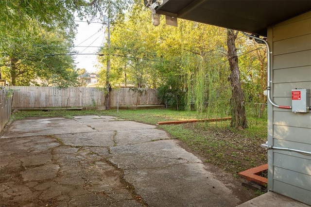 1428 NW 45th St, Oklahoma City, OK 73118 - view of yard featuring a fenced backyard and a patio