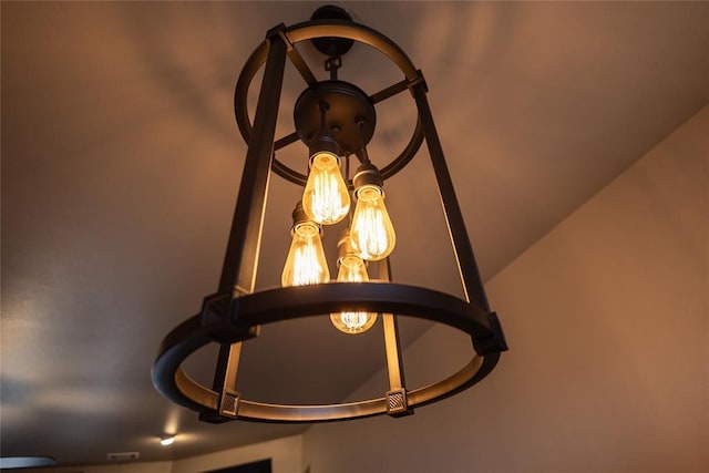 9908 SW 22nd St, Yukon, OK 73099 - detailed view of a chandelier