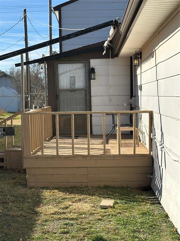 exterior space with a lawn