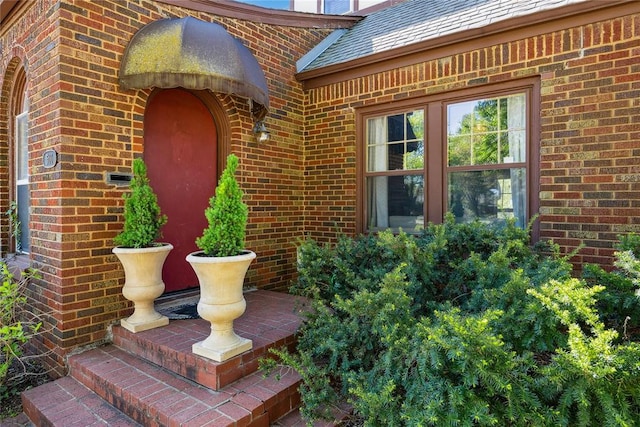 500 NW 41st St, Oklahoma City, OK 73118 - entrance to property featuring brick siding
