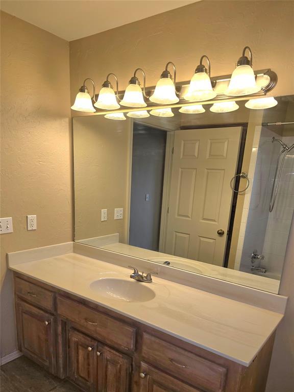 7617 Green Meadow Ln, Oklahoma City, OK 73132 - photo 8