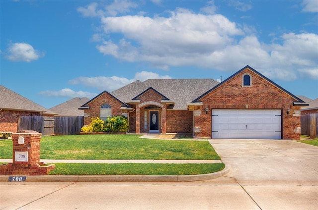 708 N Buckhorn Way, Mustang, OK 73064 - photo 1