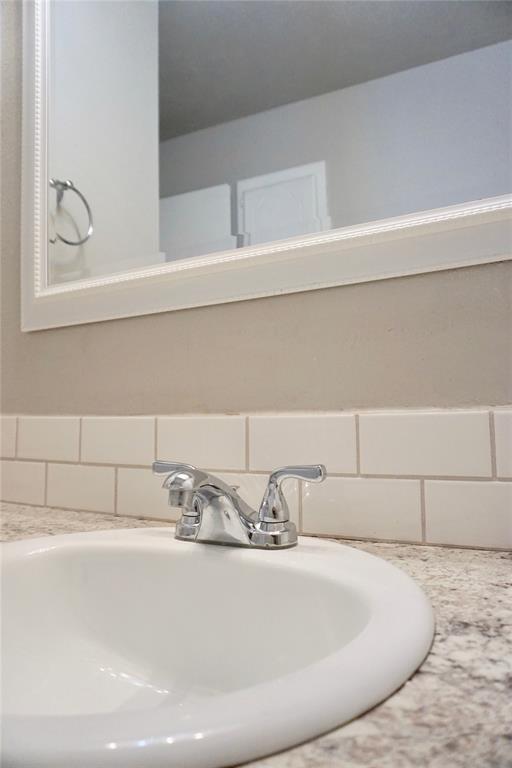9025 N Rockwell Dr, Oklahoma City, OK 73132 - photo 13