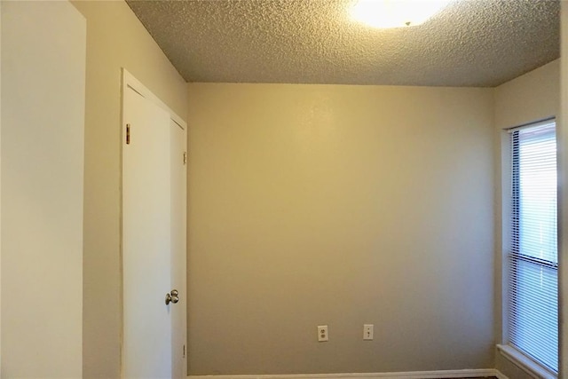 9025 N Rockwell Dr, Oklahoma City, OK 73132 - photo 15